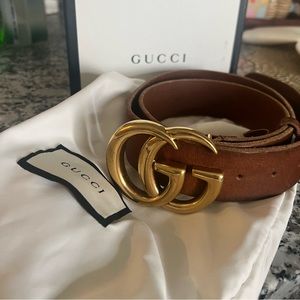 Gucci women’s belt 25/90B